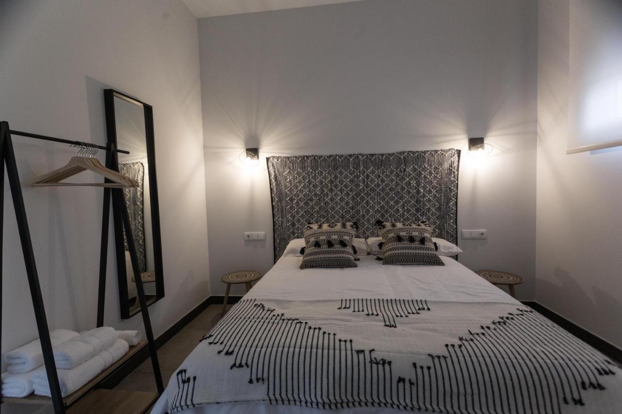 Tria Nomina Apartamentos Turisticos メリダ エクステリア 写真