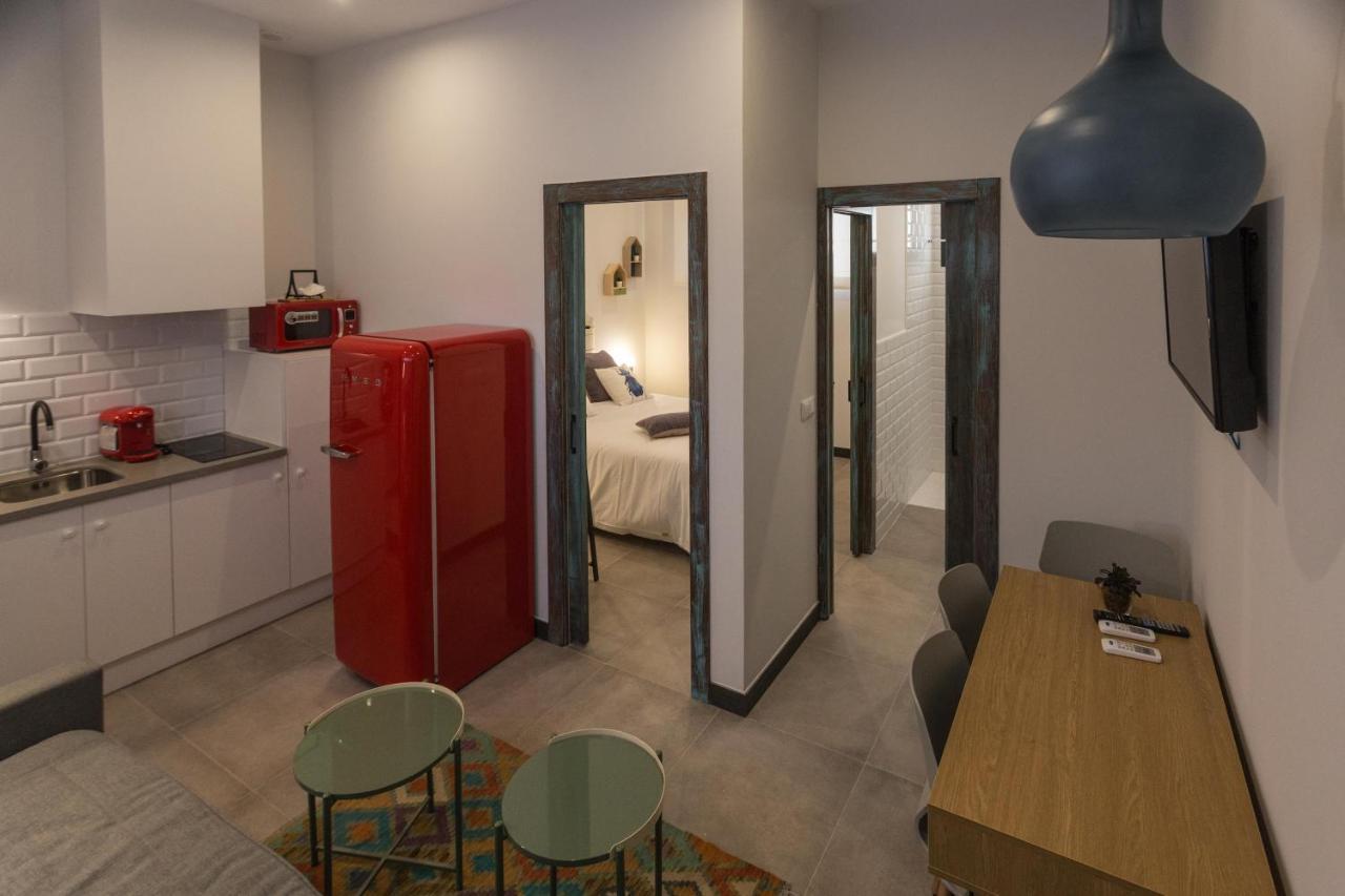 Tria Nomina Apartamentos Turisticos メリダ エクステリア 写真