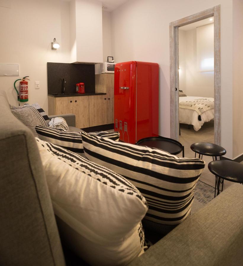 Tria Nomina Apartamentos Turisticos メリダ エクステリア 写真